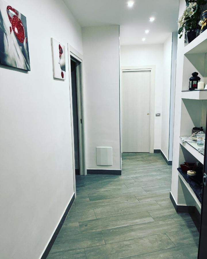 Holiday Home Un Posto Solare نابولي المظهر الخارجي الصورة