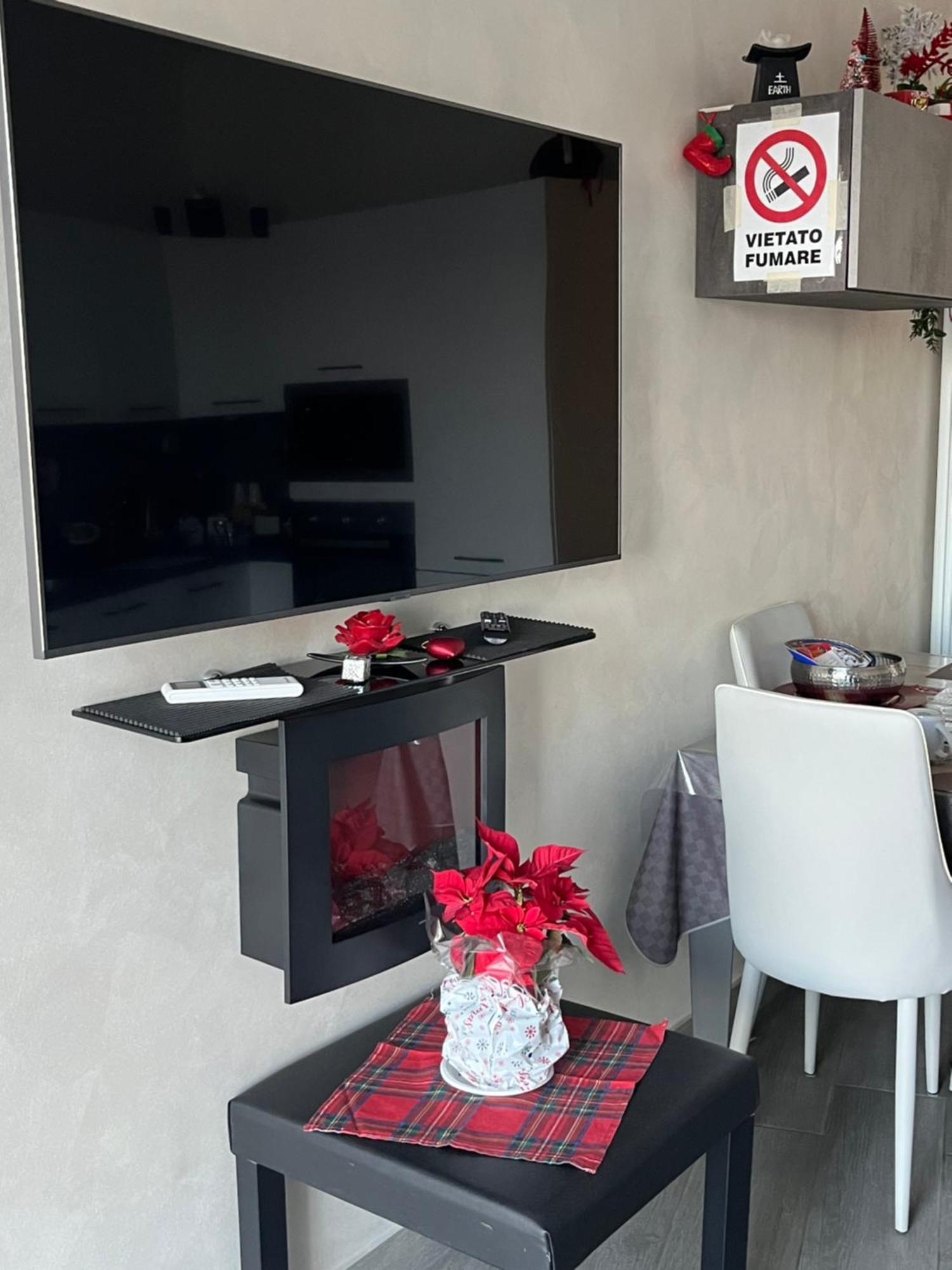 Holiday Home Un Posto Solare نابولي المظهر الخارجي الصورة